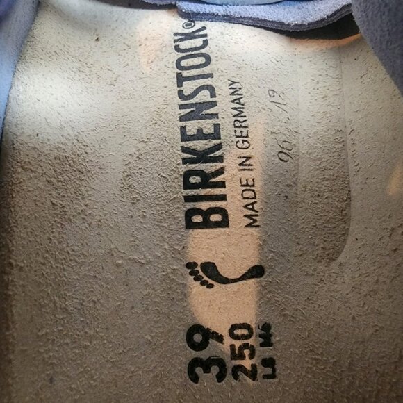 Birkenstock Arizona Sandals Womens Size 6 39 Purple Suede Two Strap Slides - Picture 10 of 11